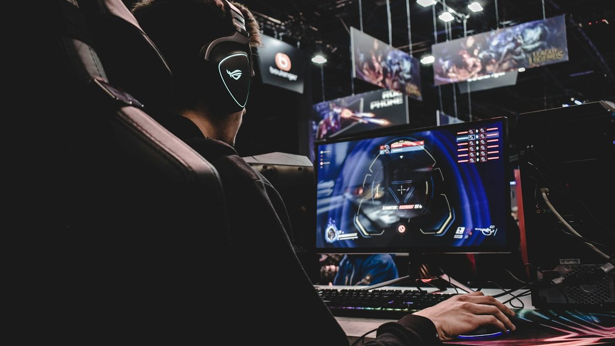Competitive gaming setup